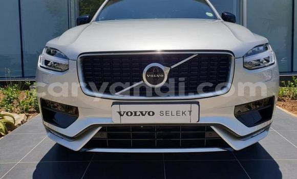 Acheter Occasion Voiture Volvo XC90 Blanc à Ndola, Zambie Acheter Occasion Voiture Volvo XC90 Blanc à Ndola, Zambie