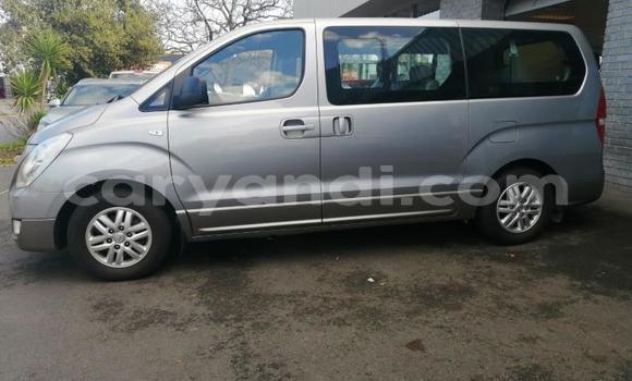 Buy Used Hyundai H1 Silver Car in Lusaka in Zambia Buy Used Hyundai H1 Silver Car in Lusaka in Zambia