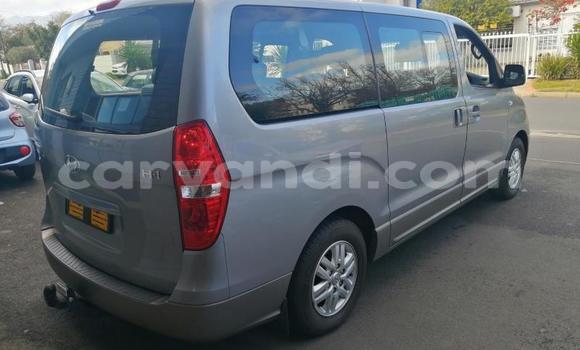 Buy Used Hyundai H1 Silver Car in Lusaka in Zambia Buy Used Hyundai H1 Silver Car in Lusaka in Zambia