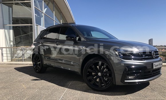 Tenga Tsaru Volkswagen Tiguan Zvimwe Mota in Livingstone in Zambia Tenga Tsaru Volkswagen Tiguan Zvimwe Mota in Livingstone in Zambia