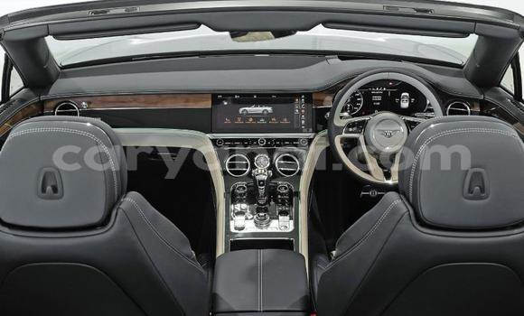 Acheter Occasion Voiture Bentley Continental GT Gris à Lusaka, Zambie Acheter Occasion Voiture Bentley Continental GT Gris à Lusaka, Zambie