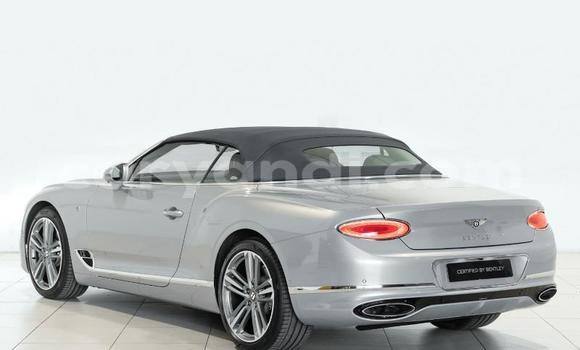 Acheter Occasion Voiture Bentley Continental GT Gris à Lusaka, Zambie Acheter Occasion Voiture Bentley Continental GT Gris à Lusaka, Zambie
