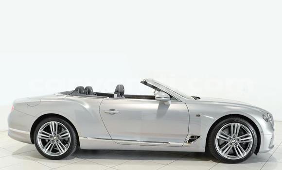 Acheter Occasion Voiture Bentley Continental GT Gris à Lusaka, Zambie Acheter Occasion Voiture Bentley Continental GT Gris à Lusaka, Zambie
