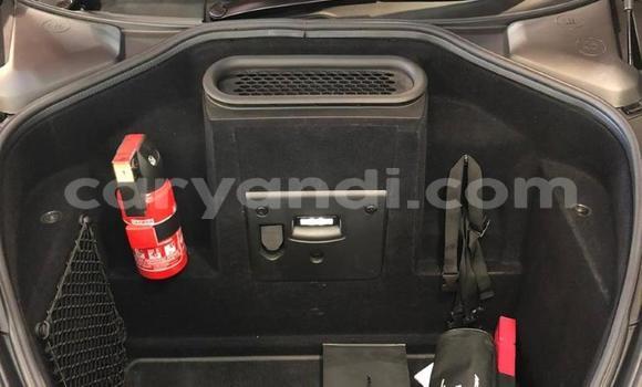 Tenga Tsaru McLaren 720S Tsvuku Mota in Lusaka in Zambia Tenga Tsaru McLaren 720S Tsvuku Mota in Lusaka in Zambia