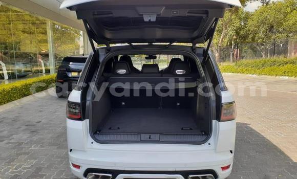 Buy Used Land Rover Range Rover Sport White Car in Livingstone in Zambia Buy Used Land Rover Range Rover Sport White Car in Livingstone in Zambia