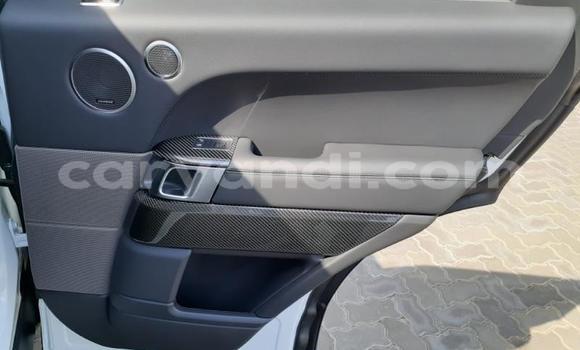 Buy Used Land Rover Range Rover Sport White Car in Livingstone in Zambia Buy Used Land Rover Range Rover Sport White Car in Livingstone in Zambia