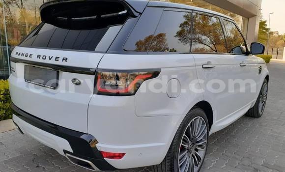 Acheter Occasion Voiture Land Rover Range Rover Sport Blanc à Kitwe, Zambie Acheter Occasion Voiture Land Rover Range Rover Sport Blanc à Kitwe, Zambie