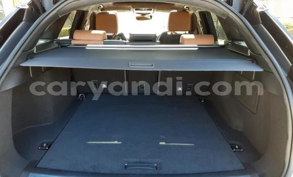 Buy Used Land Rover Range Rover Velar Silver Car in Livingstone in Zambia Buy Used Land Rover Range Rover Velar Silver Car in Livingstone in Zambia