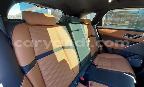 Buy Used Land Rover Range Rover Velar Silver Car in Livingstone in Zambia Buy Used Land Rover Range Rover Velar Silver Car in Livingstone in Zambia
