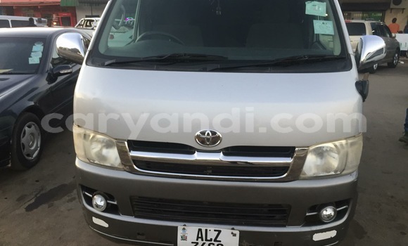 Acheter Occasion Voiture Toyota Hiace Gris à Lusaka, Zambie Acheter Occasion Voiture Toyota Hiace Gris à Lusaka, Zambie