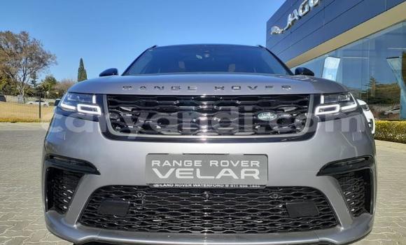 Buy Used Land Rover Range Rover Velar Silver Car in Livingstone in Zambia Buy Used Land Rover Range Rover Velar Silver Car in Livingstone in Zambia