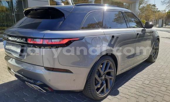 Buy Used Land Rover Range Rover Velar Silver Car in Livingstone in Zambia Buy Used Land Rover Range Rover Velar Silver Car in Livingstone in Zambia