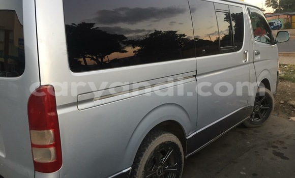 Acheter Occasion Voiture Toyota Hiace Gris à Lusaka, Zambie Acheter Occasion Voiture Toyota Hiace Gris à Lusaka, Zambie
