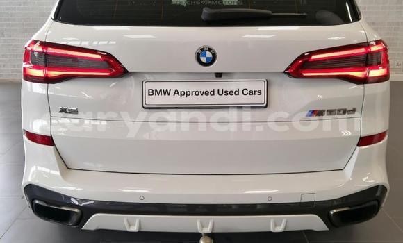 Acheter Occasion Voiture BMW X5 Blanc à Lusaka, Zambie Acheter Occasion Voiture BMW X5 Blanc à Lusaka, Zambie