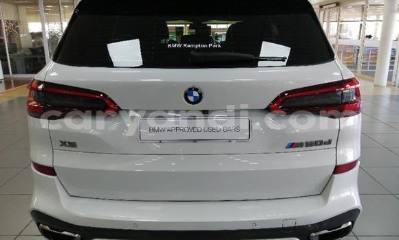 Acheter Occasion Voiture BMW X5 Blanc à Lusaka, Zambie Acheter Occasion Voiture BMW X5 Blanc à Lusaka, Zambie