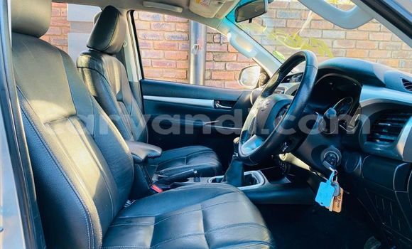 Buy Used Toyota Hilux Silver Car in Livingstone in Zambia Buy Used Toyota Hilux Silver Car in Livingstone in Zambia