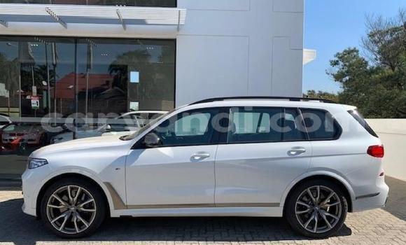 Buy Used BMW X7 White Car in Chingola in Zambia Buy Used BMW X7 White Car in Chingola in Zambia