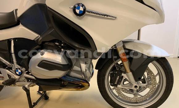 Acheter Neuf Moto BMW GS Blanc à Isoka, Nord Acheter Neuf Moto BMW GS Blanc à Isoka, Nord