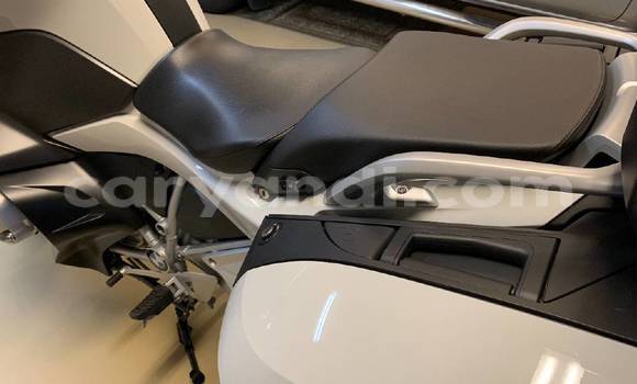 Acheter Neuf Moto BMW GS Blanc à Isoka, Nord Acheter Neuf Moto BMW GS Blanc à Isoka, Nord