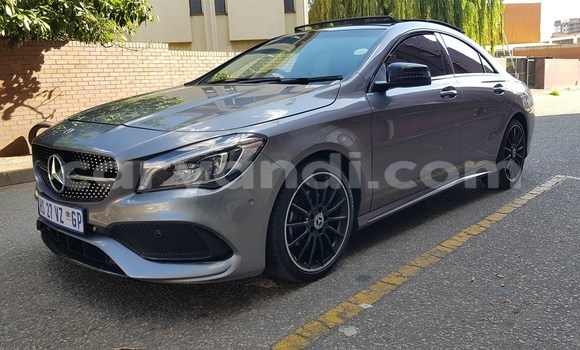 Acheter Occasion Voiture Mercedes‒Benz CLA-klasse Blanc à Chingola, Zambie Acheter Occasion Voiture Mercedes‒Benz CLA-klasse Blanc à Chingola, Zambie