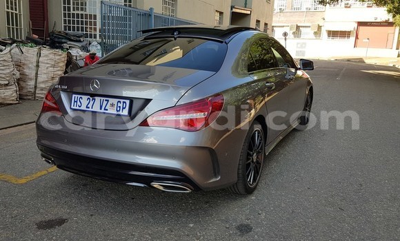 Tenga Tsaru Mercedes‒Benz CLA-klasse Chena Mota in Chingola in Zambia Tenga Tsaru Mercedes‒Benz CLA-klasse Chena Mota in Chingola in Zambia