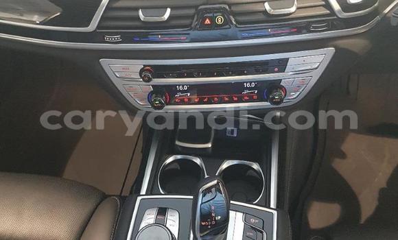 Nunua Ilio tumika BMW 700 Nyeupe Gari ndani ya Lusaka nchini Zambia Nunua Ilio tumika BMW 700 Nyeupe Gari ndani ya Lusaka nchini Zambia