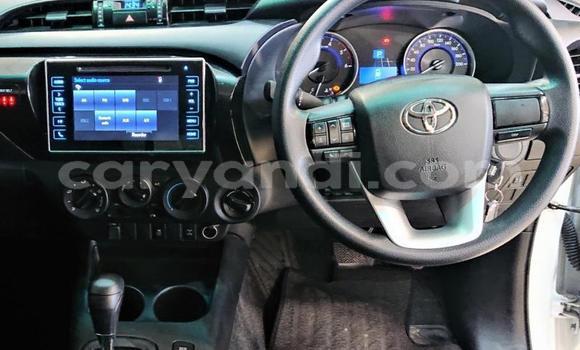Buy Used Toyota Hilux White Car in Kitwe in Zambia Buy Used Toyota Hilux White Car in Kitwe in Zambia