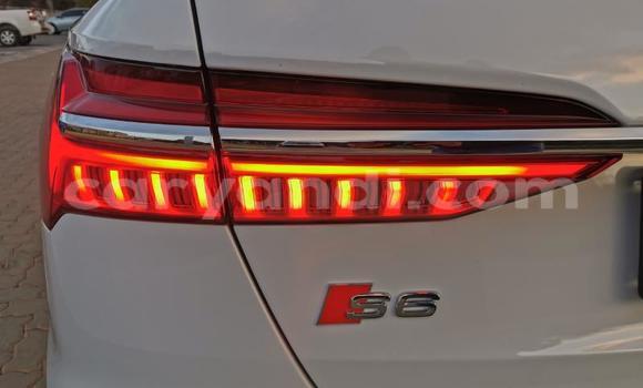 Tenga Tsaru Audi S6 Chena Mota in Kitwe in Zambia Tenga Tsaru Audi S6 Chena Mota in Kitwe in Zambia