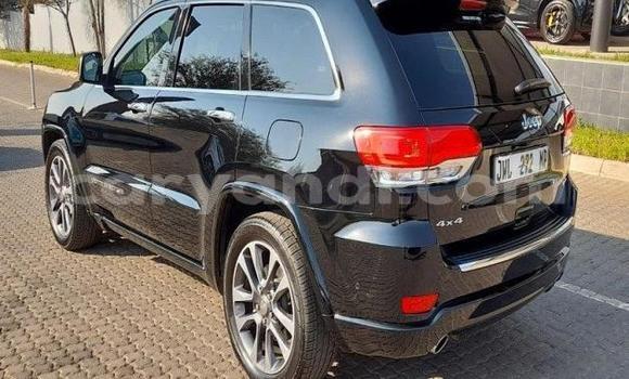 Tenga Tsaru Jeep Grand Cherokee Zvimwe Mota in Choma in Southern Tenga Tsaru Jeep Grand Cherokee Zvimwe Mota in Choma in Southern