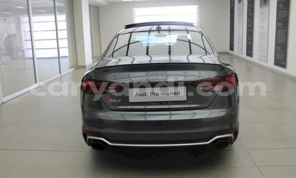 Tenga Tsaru Audi RS5 Tsvuku Mota in Kitwe in Zambia Tenga Tsaru Audi RS5 Tsvuku Mota in Kitwe in Zambia