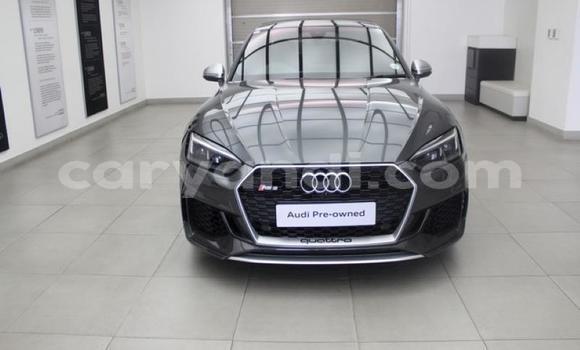 Tenga Tsaru Audi RS5 Tsvuku Mota in Kitwe in Zambia Tenga Tsaru Audi RS5 Tsvuku Mota in Kitwe in Zambia