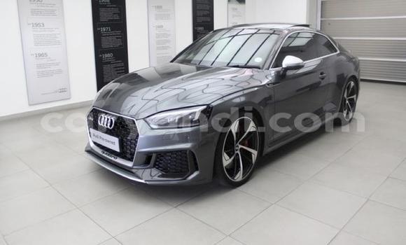 Tenga Tsaru Audi RS5 Tsvuku Mota in Kitwe in Zambia Tenga Tsaru Audi RS5 Tsvuku Mota in Kitwe in Zambia