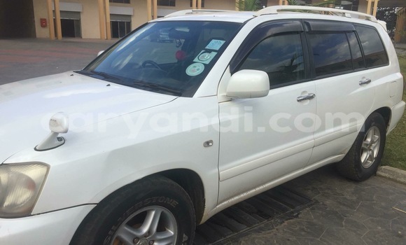 Acheter Occasion Voiture Toyota Harrier Blanc à Lusaka, Zambie Acheter Occasion Voiture Toyota Harrier Blanc à Lusaka, Zambie