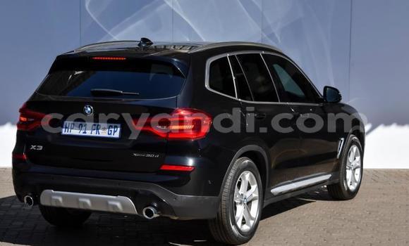 Acheter Occasion Voiture BMW X3 Noir à Livingstone, Zambie Acheter Occasion Voiture BMW X3 Noir à Livingstone, Zambie