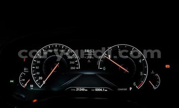 Acheter Occasion Voiture BMW 5–Series Blanc à Lusaka, Zambie Acheter Occasion Voiture BMW 5–Series Blanc à Lusaka, Zambie