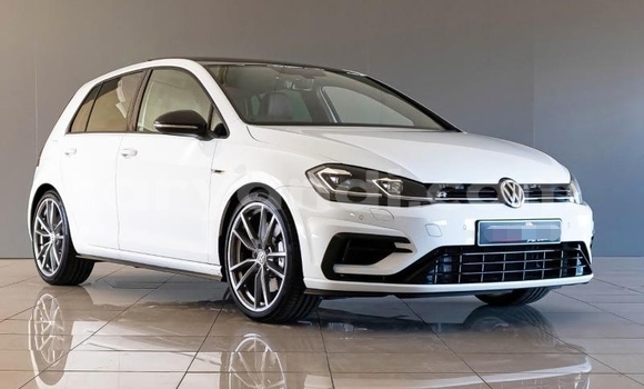 Acheter Occasion Voiture Volkswagen Golf R Blanc à Kitwe, Zambie