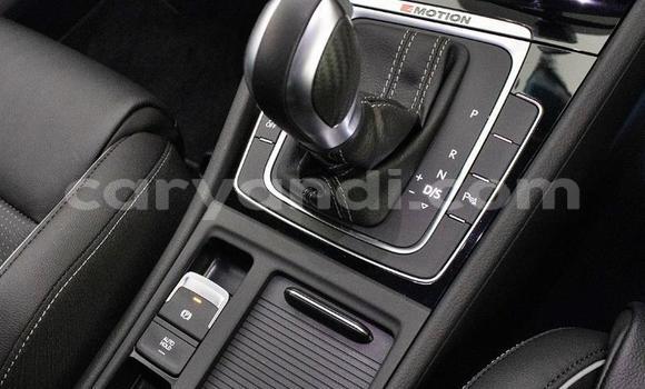 Acheter Occasion Voiture Volkswagen Golf R Blanc à Kitwe, Zambie Acheter Occasion Voiture Volkswagen Golf R Blanc à Kitwe, Zambie