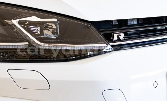 Acheter Occasion Voiture Volkswagen Golf R Blanc à Kitwe, Zambie Acheter Occasion Voiture Volkswagen Golf R Blanc à Kitwe, Zambie