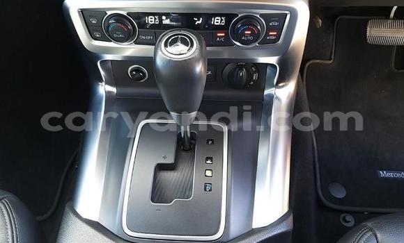 Acheter Occasion Voiture Mercedes‒Benz X-klasse Concept Rouge à Livingstone, Zambie Acheter Occasion Voiture Mercedes‒Benz X-klasse Concept Rouge à Livingstone, Zambie