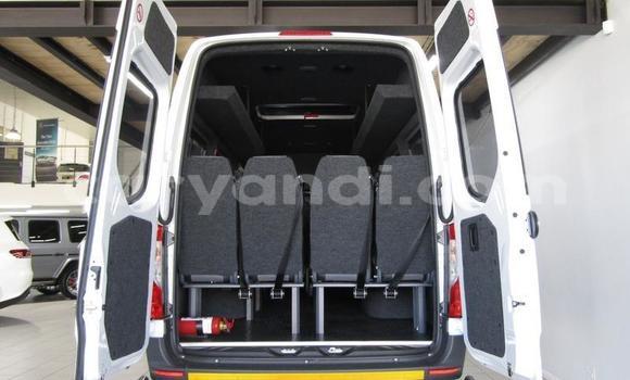 Acheter Occasion Voiture Mercedes‒Benz S–Class Blanc à Lusaka, Zambie Acheter Occasion Voiture Mercedes‒Benz S–Class Blanc à Lusaka, Zambie