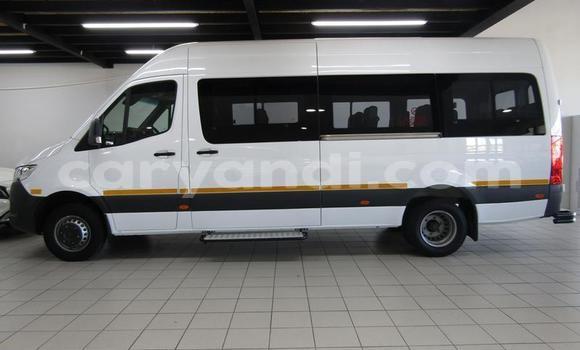 Acheter Occasion Voiture Mercedes‒Benz S–Class Blanc à Lusaka, Zambie Acheter Occasion Voiture Mercedes‒Benz S–Class Blanc à Lusaka, Zambie