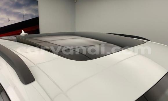 Nunua Ilio tumika Audi S8 Nyeupe Gari ndani ya Chilanga nchini Lusaka Nunua Ilio tumika Audi S8 Nyeupe Gari ndani ya Chilanga nchini Lusaka