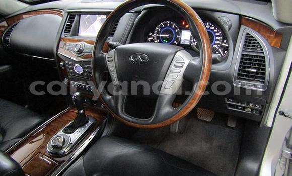 Nunua Ilio tumika Infiniti QX80 Fedha Gari ndani ya Import - Dubai nchini Zambia Nunua Ilio tumika Infiniti QX80 Fedha Gari ndani ya Import - Dubai nchini Zambia