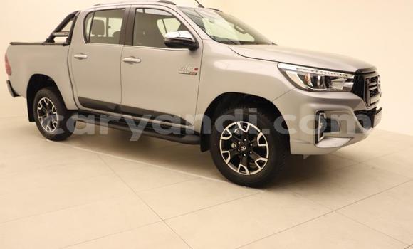 Buy Used Toyota Hilux Silver Car in Livingstone in Zambia
