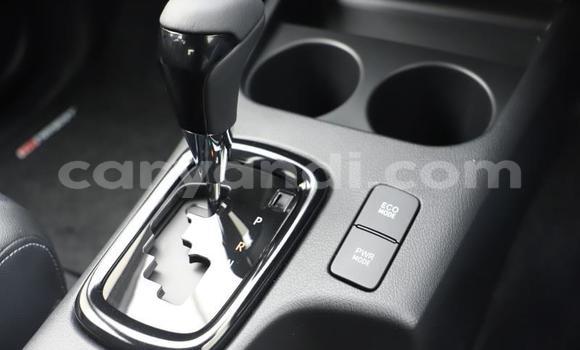 Acheter Occasion Voiture Toyota Hilux Gris à Livingstone, Zambie Acheter Occasion Voiture Toyota Hilux Gris à Livingstone, Zambie