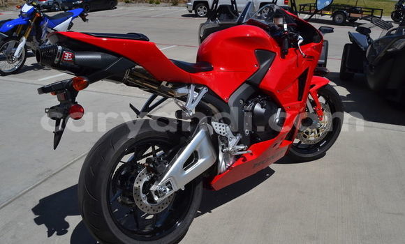 Acheter Occasion Moto Honda CRF 250L Rouge à Mufulira, Zambie Acheter Occasion Moto Honda CRF 250L Rouge à Mufulira, Zambie