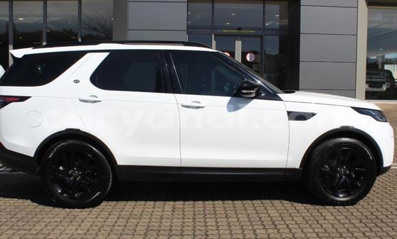 Nunua Ilio tumika Land Rover Discovery Sport Nyeupe Gari ndani ya Chilanga nchini Lusaka Nunua Ilio tumika Land Rover Discovery Sport Nyeupe Gari ndani ya Chilanga nchini Lusaka