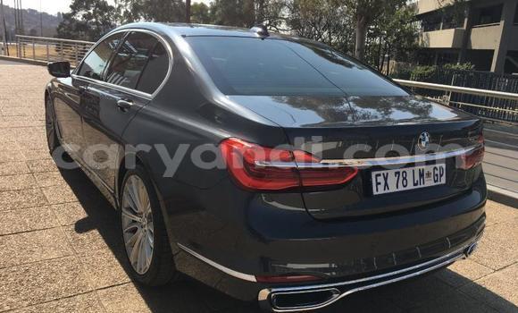 Acheter Occasion Voiture BMW 7er Noir à Chingola, Zambie Acheter Occasion Voiture BMW 7er Noir à Chingola, Zambie