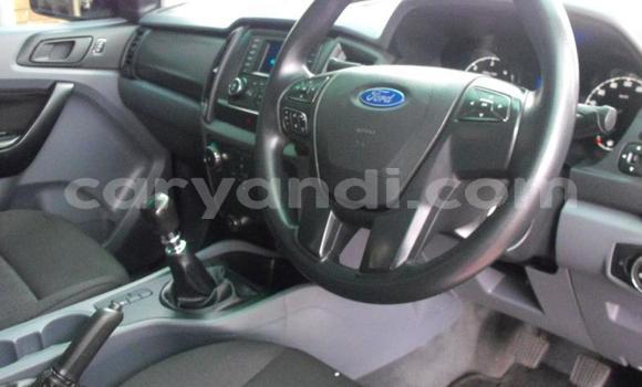 Acheter Occasion Voiture Ford Ranger Blanc à Livingstone, Zambie Acheter Occasion Voiture Ford Ranger Blanc à Livingstone, Zambie