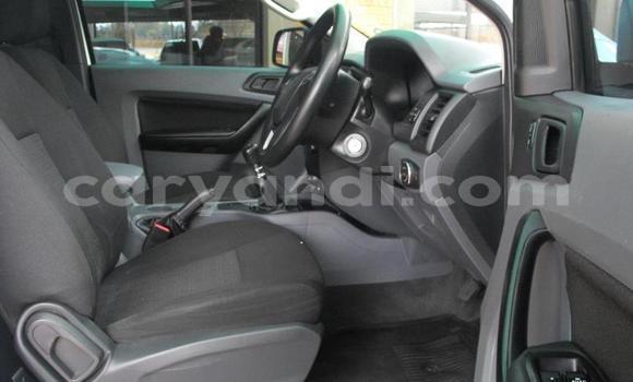Acheter Occasion Voiture Ford Ranger Blanc à Livingstone, Zambie Acheter Occasion Voiture Ford Ranger Blanc à Livingstone, Zambie